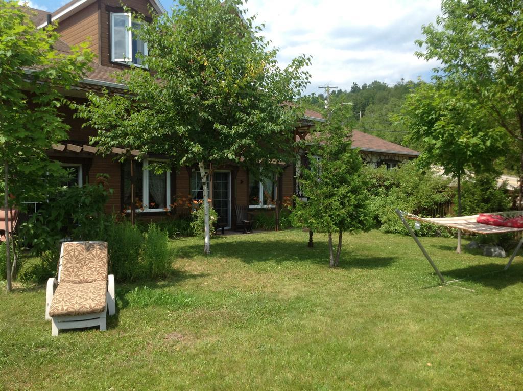 Auberge La Cote D'Or Петит-Ривиер-Сен-Франсоа Екстериор снимка