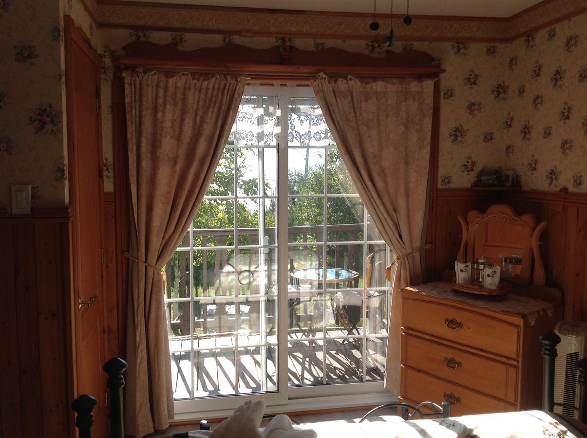 Auberge La Cote D'Or Петит-Ривиер-Сен-Франсоа Екстериор снимка