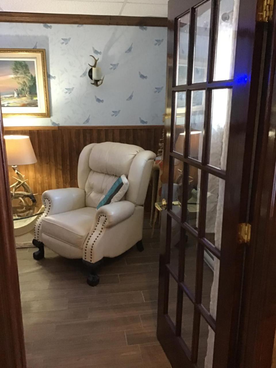 Auberge La Cote D'Or Петит-Ривиер-Сен-Франсоа Екстериор снимка